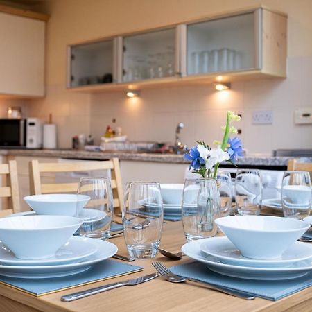 4 Bedroom Townhouse In Stirling Buitenkant foto