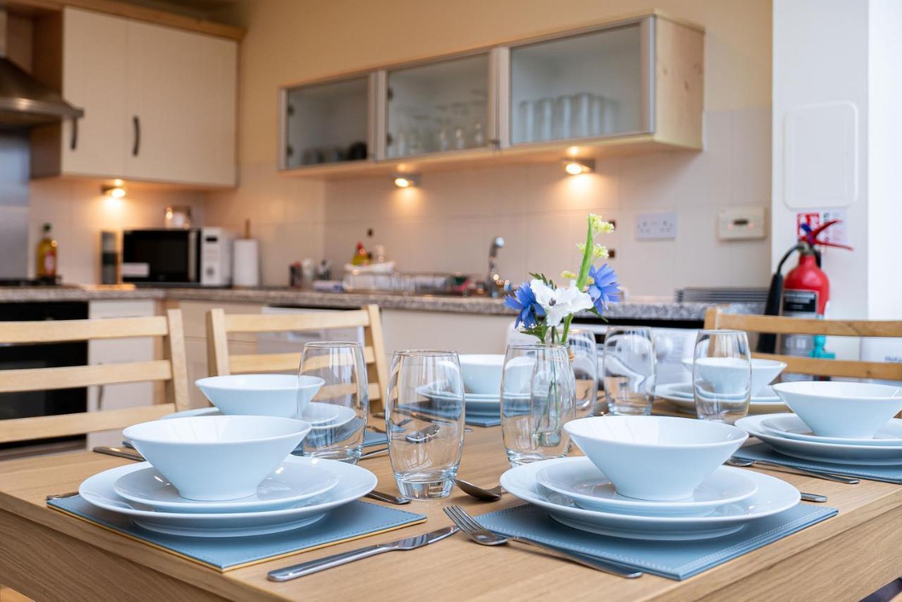 4 Bedroom Townhouse In Stirling Buitenkant foto