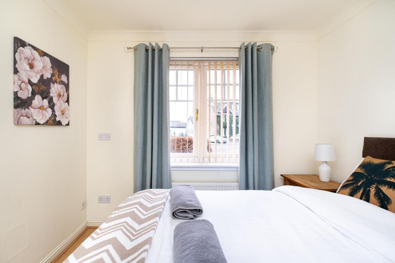 4 Bedroom Townhouse In Stirling Buitenkant foto