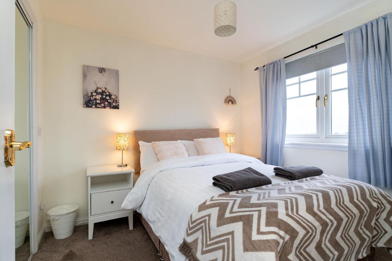 4 Bedroom Townhouse In Stirling Buitenkant foto