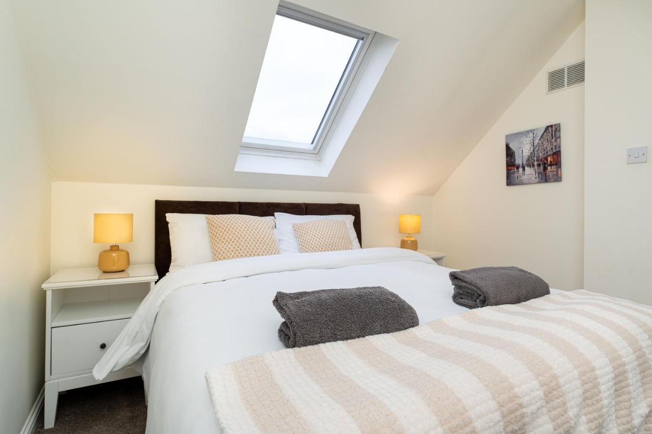 4 Bedroom Townhouse In Stirling Buitenkant foto