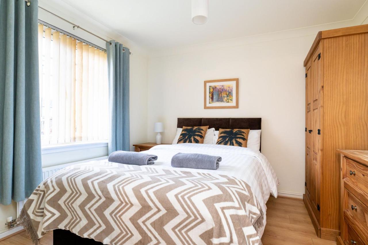 4 Bedroom Townhouse In Stirling Buitenkant foto